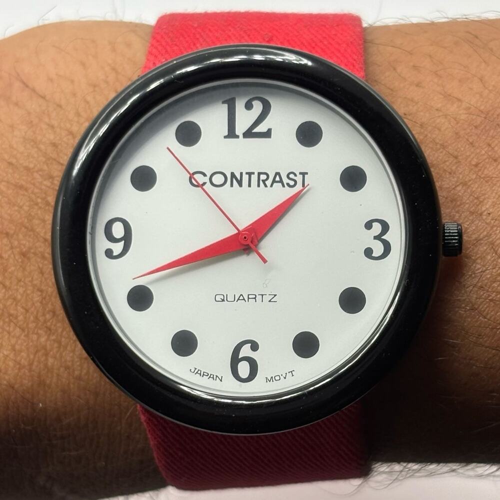 Red Contrast Watch - Picture 2 of 3